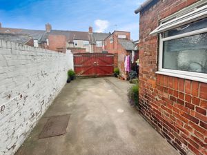 Photo 7- click for photo gallery